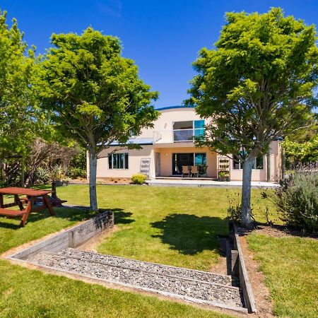 La Casa Al Mare - Golden Bay Beach House Tasman Exterior foto